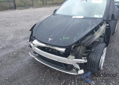 2023 Tesla Model Y Awd/Long Range Dual Motor All-Wheel Drive из США, поврежденный, VIN 7SAYGAEE6PF844454